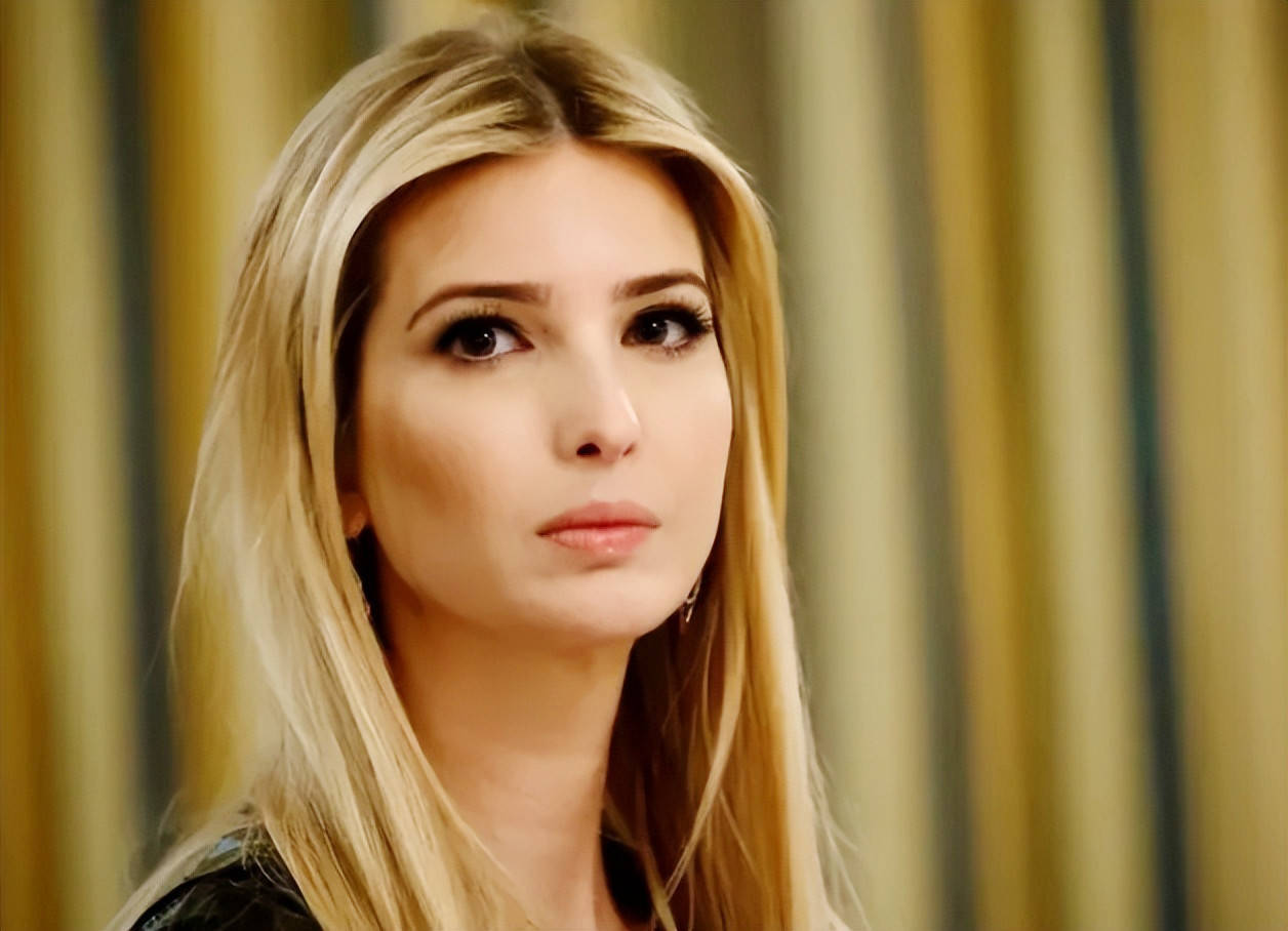 凯发真人|伊万卡被怀疑戴假发明眸皓齿皮肤